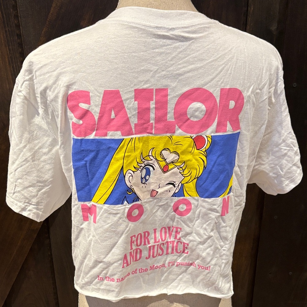 Sailor Moon Women's White and Pink Crop Top